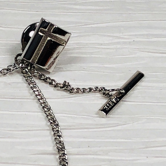 Dante Other - VTG Mens Tie Tack Lapel Pin Silver Tone Cross